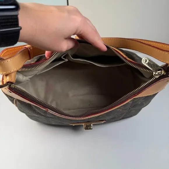 Louis Vuitton Monogram Étoile City Shoulder Bag – 2008 Collection - Picture 8 of 16